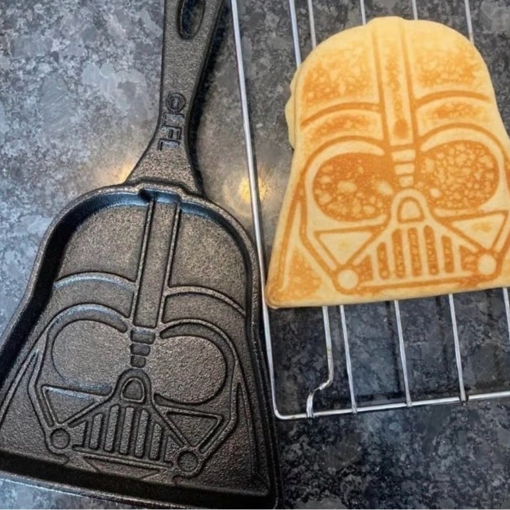 Star Wars Darth Vader Cast Iron Pancake Mold